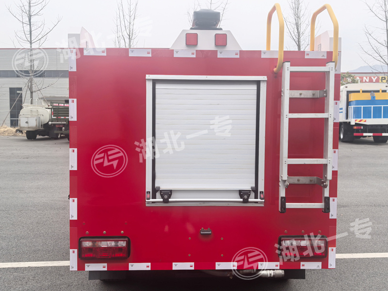 北汽勇士水雾消防车