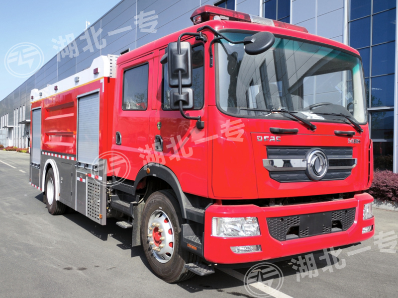 东风D9泡沫消防车