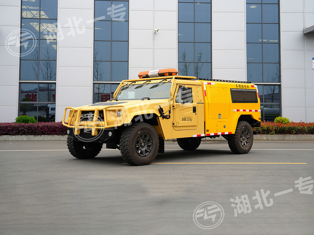 东风猛士四驱救险车